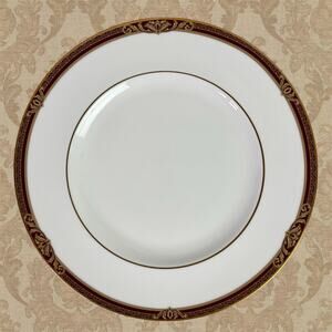 Royal Doulton NEW Tennyson H5249 Gold Trim 10 5/8" Dinner Plate Replacement